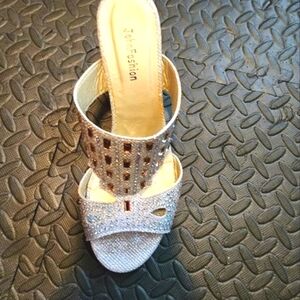 John Fashion discontinued wedge